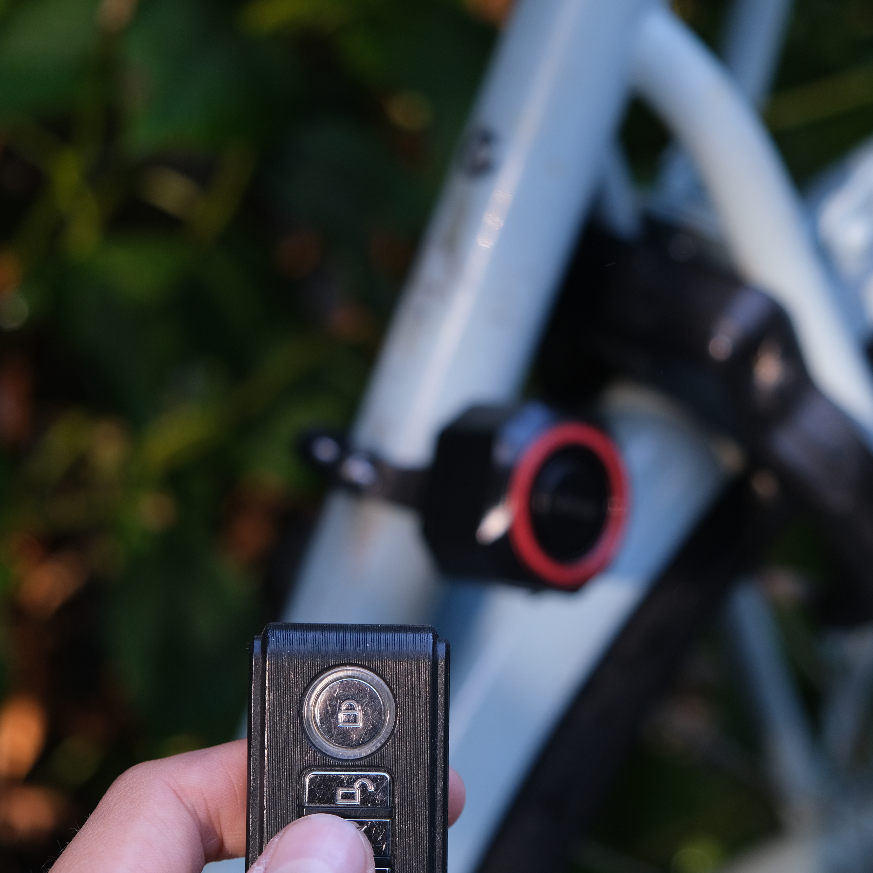 Fietsalarm+ achterlicht met extra remote Loxure